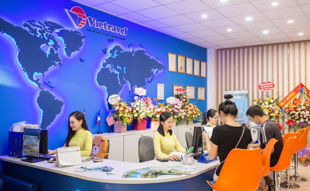 Top 8 Shop quần áo nữ đẹp và nổi tiếng nhất ở TPHCM - Toto shop