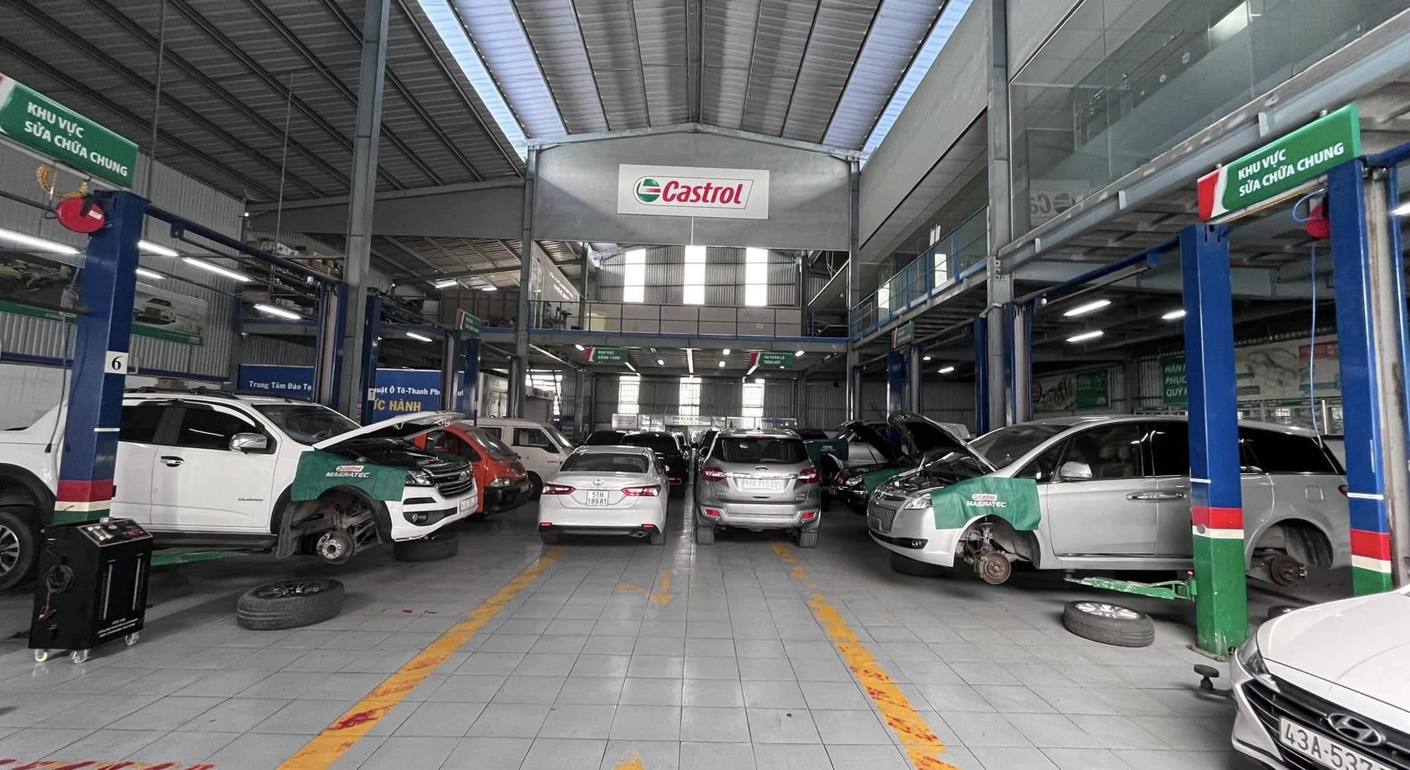 Top 9 Xưởng Gara sửa chữa ô tô uy tín và chất lượng ở TPHCM - Thanh Phong Auto