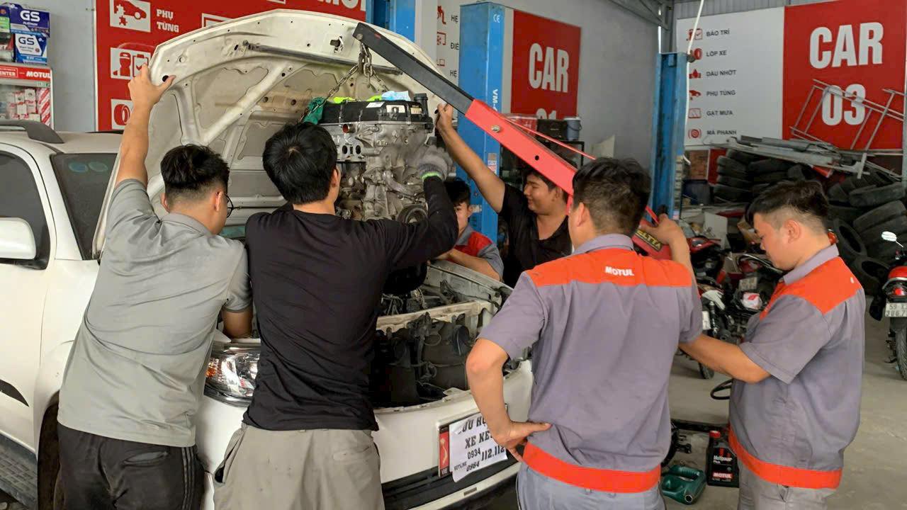 Top 9 Xưởng Gara sửa chữa ô tô uy tín và chất lượng ở TPHCM - Dịch vụ sửa chữa ô tô Z1 Auto Center
